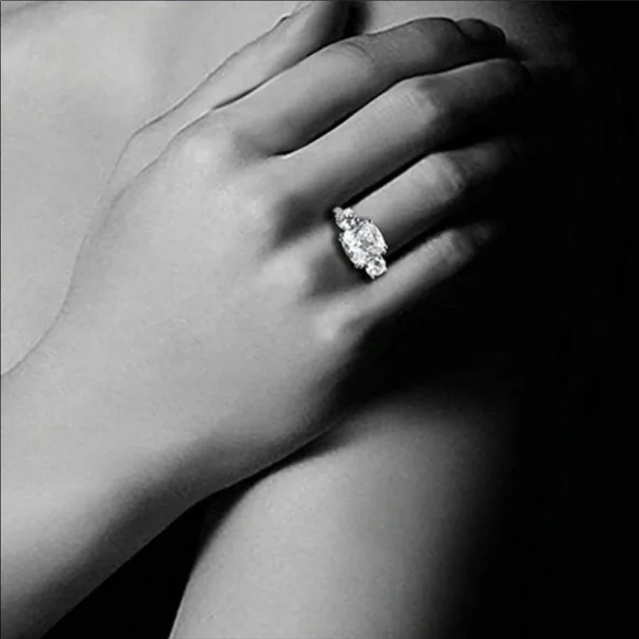 Sparkly Cushion Statement Ring size 6 NIB Megan M - Picture 6 of 9